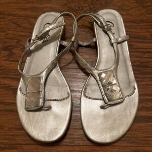 CANDIES’S SHIMMERING SILVER FORMAL SPECIAL OCCASION SANDALS